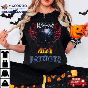 Skull Wings Kiss New England Patriots Tshirt