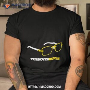 Tracy Wolfson Wearing Glasses Turnover Buffs Shirt