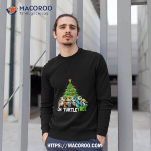 Turtles Around Christmas Tree 2023 Sweatshirt 1