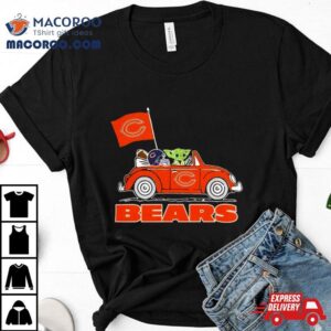 Baby Yoda Drive A Car Chicago Bears Football Flag Logo Tshirt