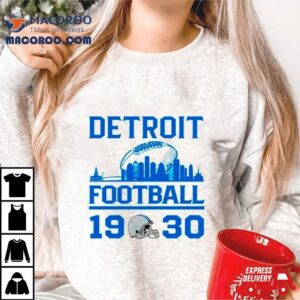 Detroit Lions Football Skyline Retro Tshirt