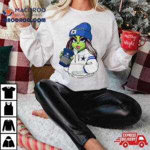 Female Grinch Girl Dallas Cowboys Drink Coffee Tshirt