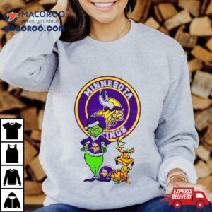 Grinch And Max Minnesota Vikings Fan Tshirt