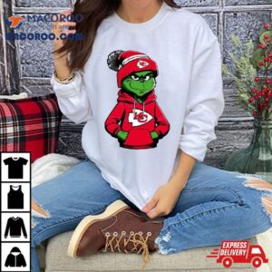 Grinch Wears Kansas City Chiefs Clothes Tshirt