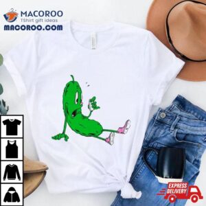 Ikea Stunsig Green Pickle Phone Tshirt