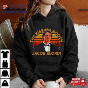 Jacob Elordi The Kissing Booth Shirt