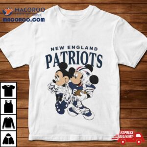 Mickey Mouse And Minnie Mouse New England Patriots Tshirt