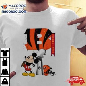 Mickey Mouse Nfl Cincinnati Bengals Football Super Bowl Champions Helmet Logo Tshirt