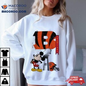 Mickey Mouse Nfl Cincinnati Bengals Football Super Bowl Champions Helmet Logo Tshirt