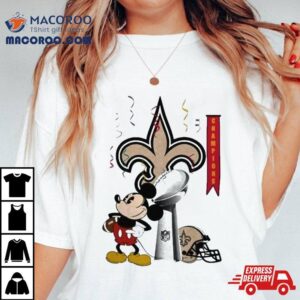 Mickey Mouse Nfl New Orleans Saints Football Super Bowl Champions Helmet Logo Tshirt