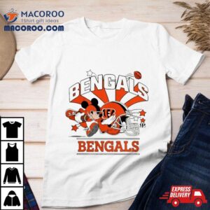 Mickey Mouse Player Cincinnati Bengals Football Helmet Logo Character Tshirt