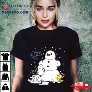 Snoopy And Woodstock Let It Snow Christmas Illustration Tshirt