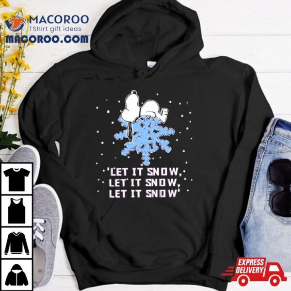 Snoopy Lying On Snowflake Let It Snow Christmas 2023 Illustration Shirt