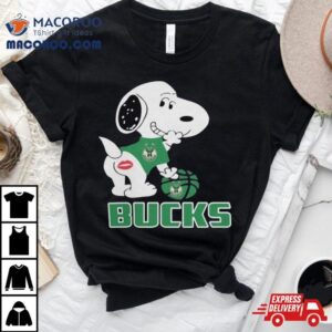 Snoopy Milwaukee Bucks Sexy Tshirt