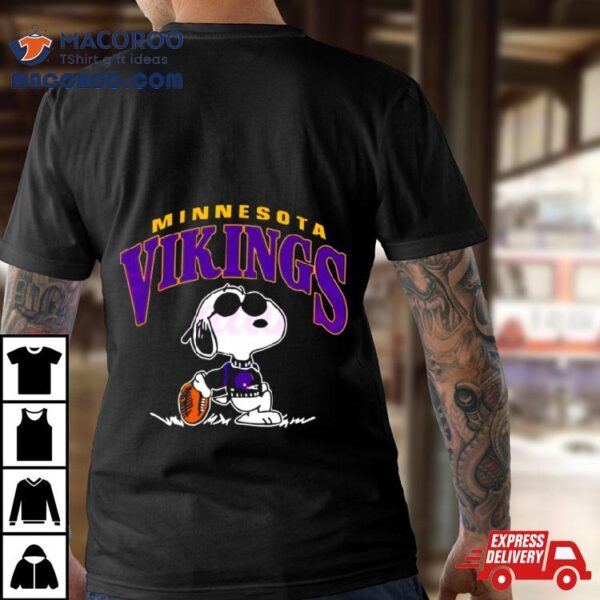 Vintage Snoopy Football Minnesota Vikings Nfl 2023 T Shirt
