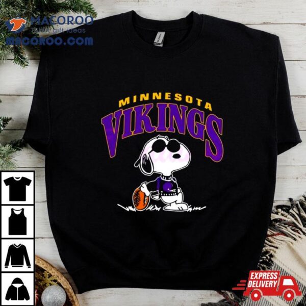 Vintage Snoopy Football Minnesota Vikings Nfl 2023 T Shirt