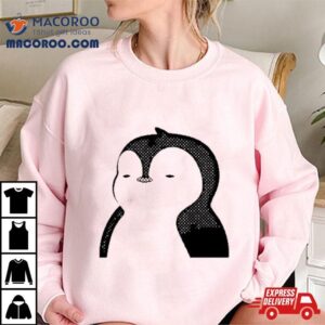 Wearing Penguin Chic Noir Luca Netz Tshirt