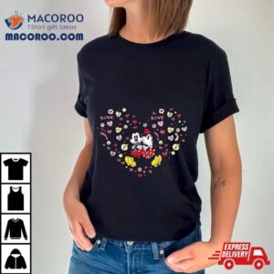 Disney Mickey Amp Minnie Heart Of Love Valentine Amp Acirc Amp Amp S Day Retro Tshirt