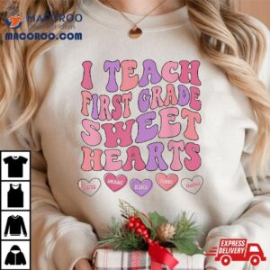 I Teach St Grade Sweethearts Retro Valentines Day Teacher Tshirt