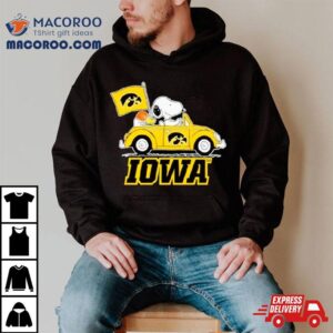 Iowa Hawkeyes Snoopy Driver Car Tshirt