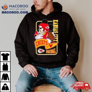 Mickey Mouse Play Football Kansas City Chiefs Tshirt