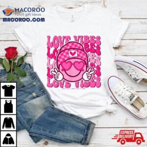 Retro Groovy Love Vibes Valentines Day Heart Eyes Happy Face Shirt