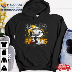 Green Bay Packers Football Mix Snoopy Tshirt