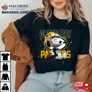 Green Bay Packers Football Mix Snoopy Tshirt