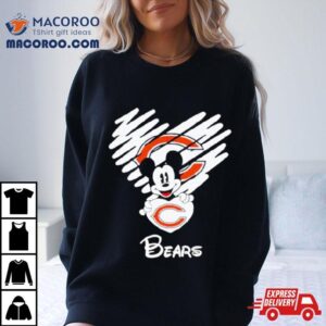 Mickey Heart Chicago Bears Shirt