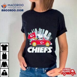 Snoopy And Woodstock Driving Car Kansas City Chiefs On Skyline Tshirt