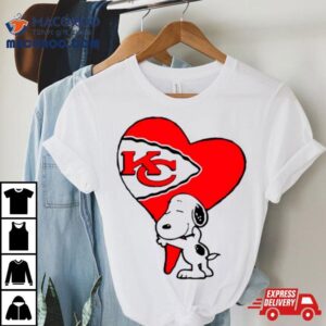 Snoopy Kc Kansas City Chiefs Heart Love Cartoon Football Tshirt