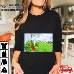 Wreaths At Arlington Cemetery Shirt