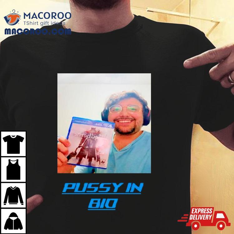 Bloodborne Pussy In Big Shirt Bloodborne Pussy In Big Shirt