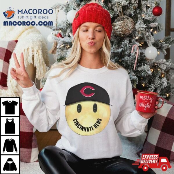 Cincinnati Reds Smiley Tee Shirt