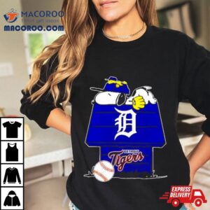 Detroit Tigers Snoopy And Woodstock The Peanuts Baseball Tshirt