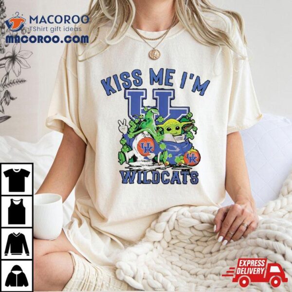 Kentucky Wildcats Happy St. Patrick’s Day Baby Yoda T Shirt