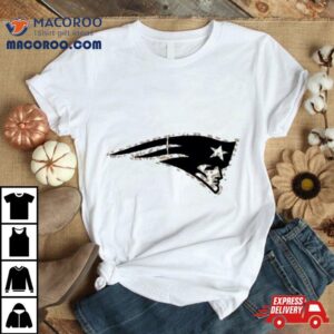 New England Patriots Rsquo Cream Panthera Frankie Tshirt