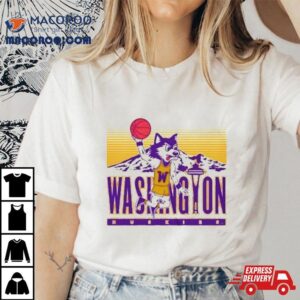 Retro Inspired Uw Dunking Harry The Husky Tshirt