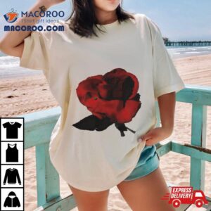 Rose Pocket Print T Shirt