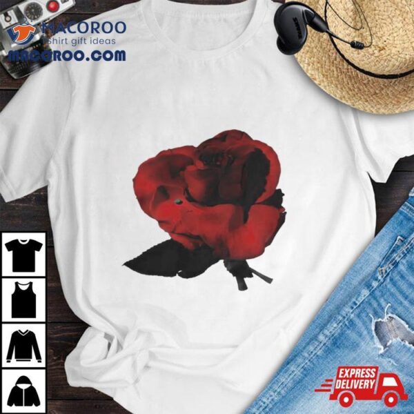 Rose Pocket Print T Shirt