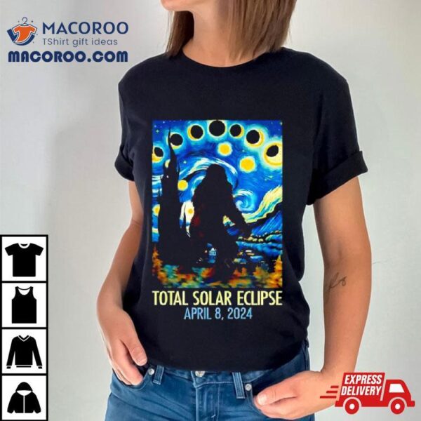 Sasquatch Bigfoot Staring At Solar Eclipse April 8th 2024 Shirt