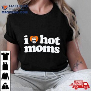 I Heart Hot Moms X Hooters Shirt