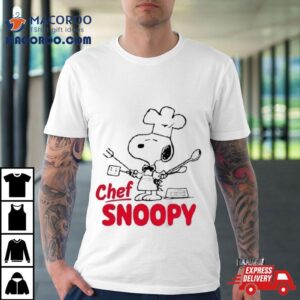 Juniors’ Peanuts Chef Snoopy Shirt