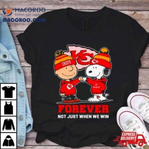 Kansas City Chiefs Charlie Brown And Snoopy Forever Not Just When We Win Tshirt