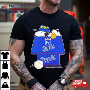 Kansas City Royals Snoopy And Woodstock The Peanuts Baseball Tshirt