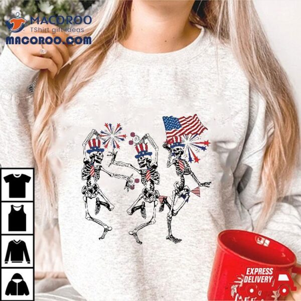 Funny 4th Of July Dancing Skeleton Retro Patriotic Shirt