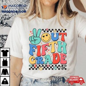 Groovy Peace Out Th Grade Last Day Of School Graduate Tshirt