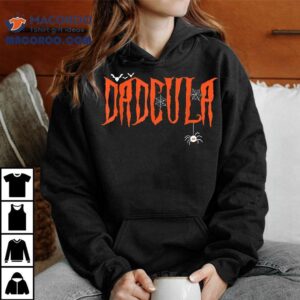Funny Dadcula Halloween Dad Vampire Costume Momster Matching Shirt
