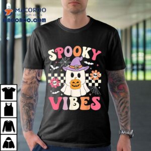 Groovy Spooky Vibes Retro Ghost Holding Pumpkin Halloween Shirt