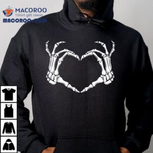 Skeleton Hands Heart Halloween Design Tshirt